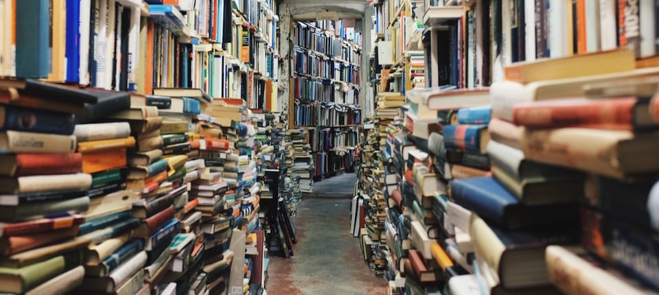 Books by Glenn Noble on Unsplash